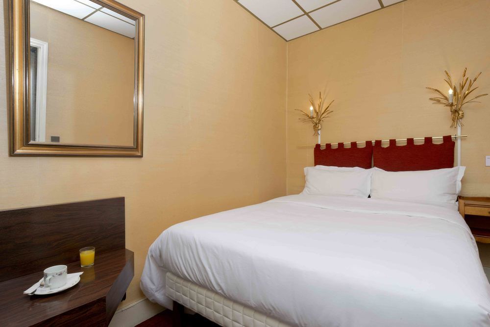 Courcelles Mederic Hotel Paris Bagian luar foto