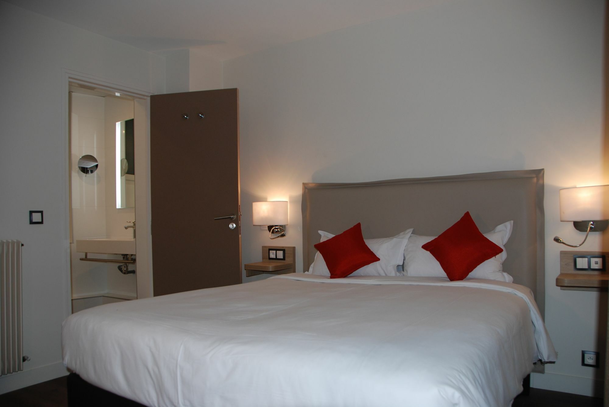 Courcelles Mederic Hotel Paris Bagian luar foto