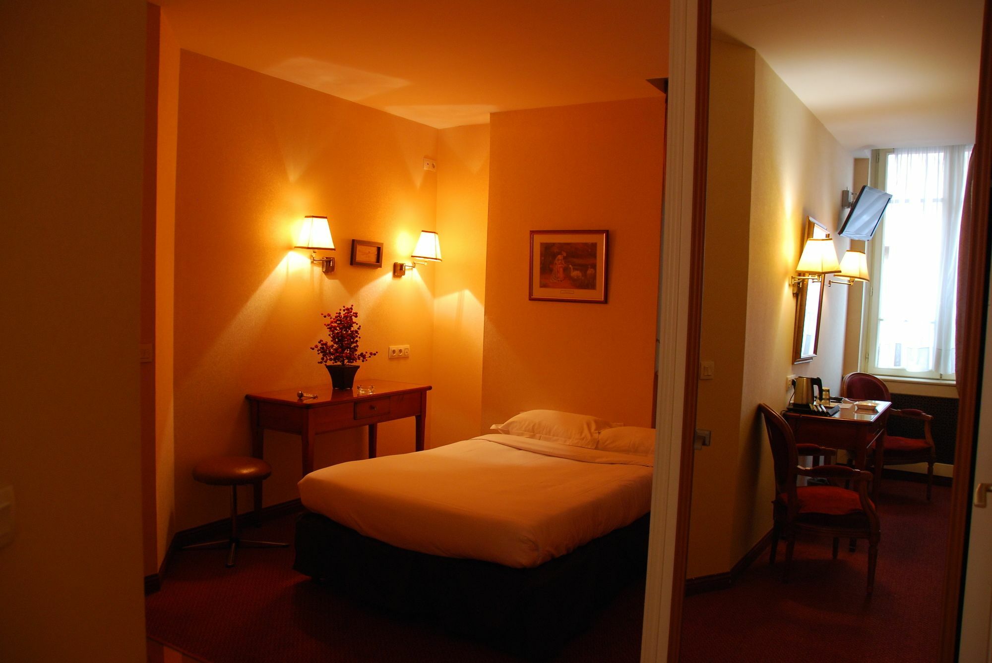 Courcelles Mederic Hotel Paris Bagian luar foto